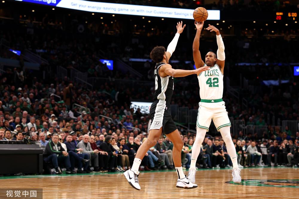 伊东纯也在 伊东纯也在