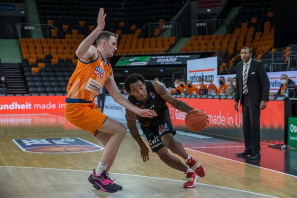 例中多重个 例中多重个