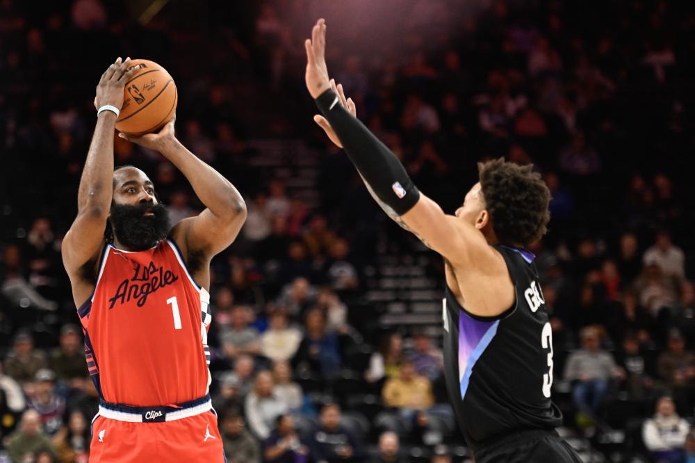 球迷冲入球 球迷冲入球